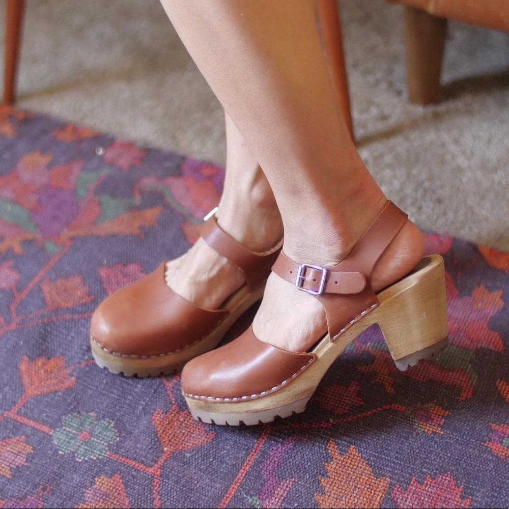 Sofia heeled Swedish Clog Roolee